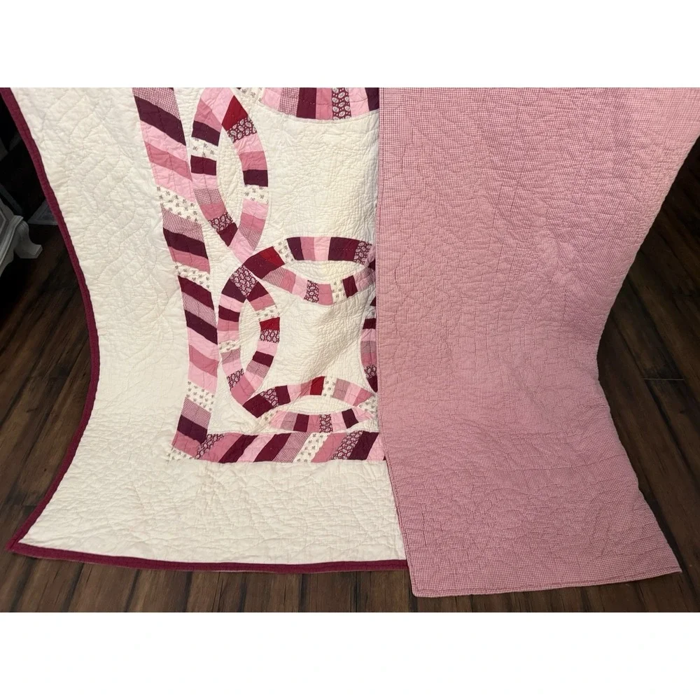 VINTAGE Queen Size DOUBLE WEDDING RING Pink Red QUILT Handmade 84